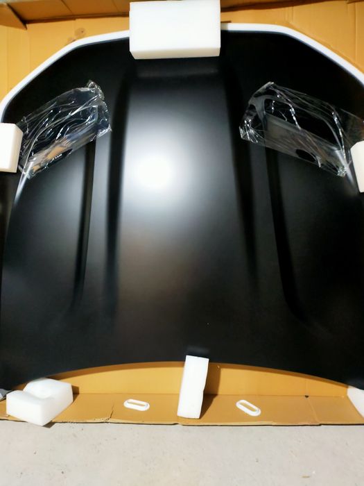 Capotă BMW   F30-F36 F10 GTS G30 E90 E91 LCI