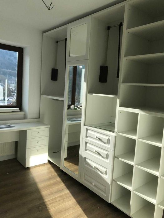 Chirie apartament de Lux, Însorit, cu Vedere Panoramică spre lac si pădure – Design Premium – Cartier Noua