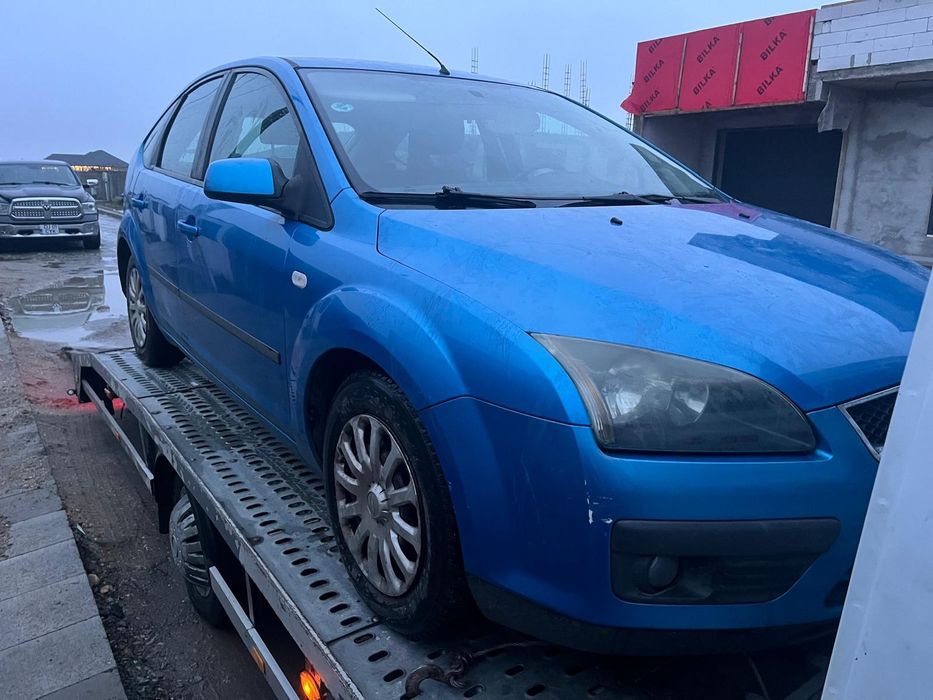 Dezmembrez ford focus 2 1.6 tdci