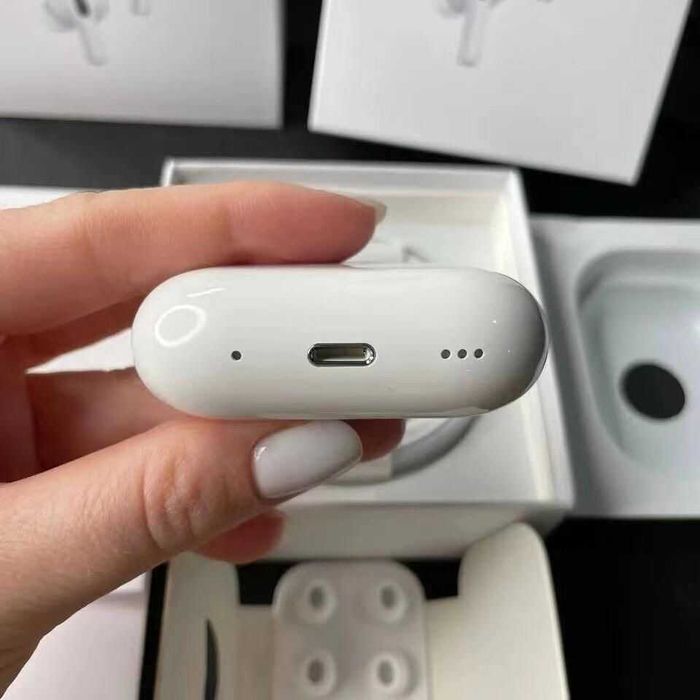 AirPods Pro 2 , noi, sigilate – compatibile iOS 26