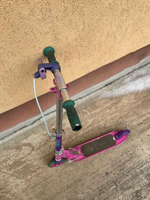 Trotineta Oxelo culoare mov/roz copii 4 - 6 ani