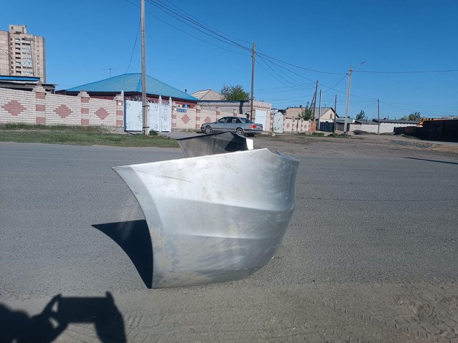 Продам бампер веста