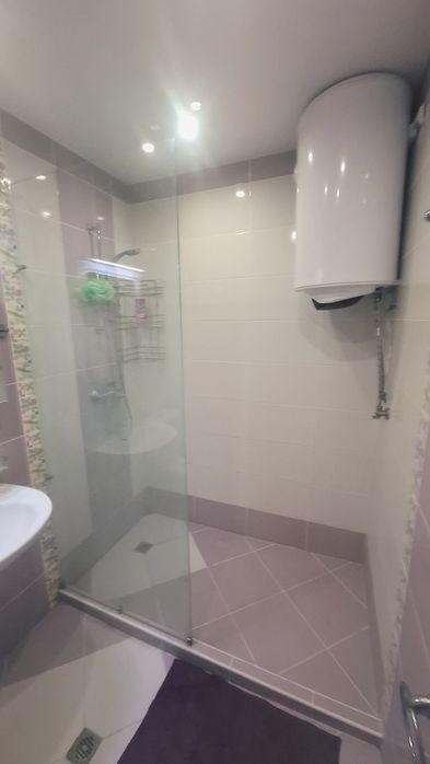 Дава се под наем Двустаен апартамент в Варна, Трошево - 60 кв.м за 612 € - Снимка #9