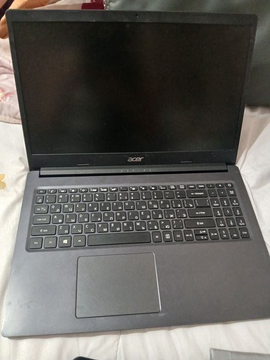 Ноутбук Acer DESKTOP-IE6TF83
