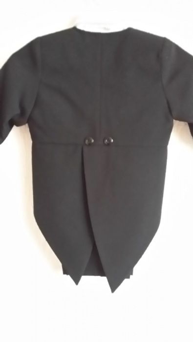 Дрехи за момче от една до пет годинки нови