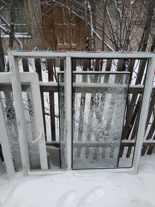 Продам пластиковые окно