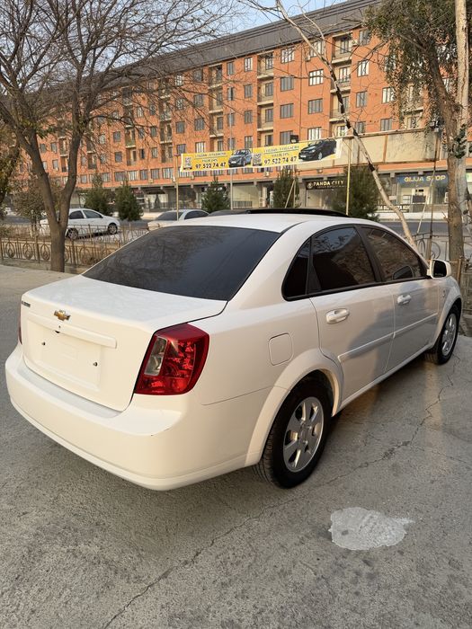 Chevrolet Jentra 3-P Style Metan Yumshoq balon