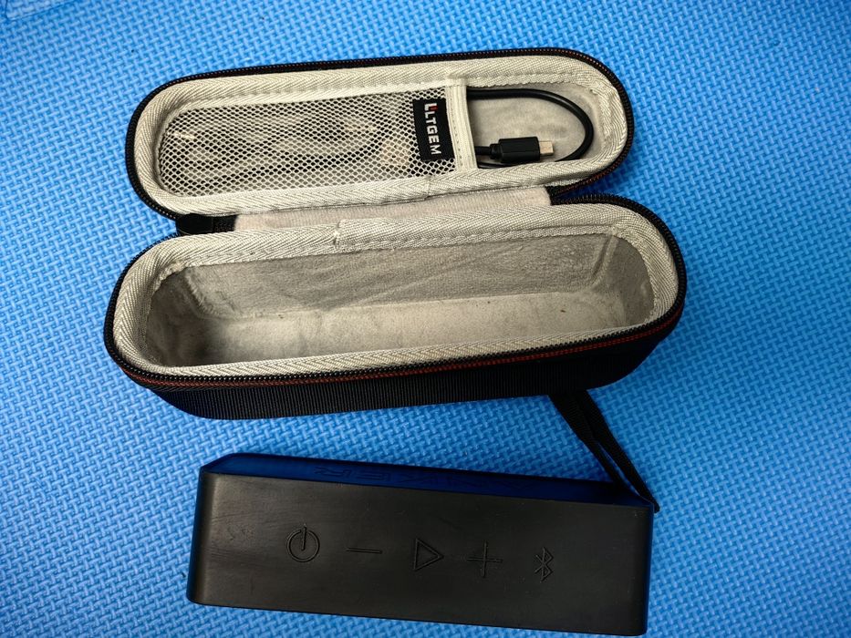 Anker Soundcore (A3102) Bluetooth колонка + Твърд калъф – До 24ч батерия