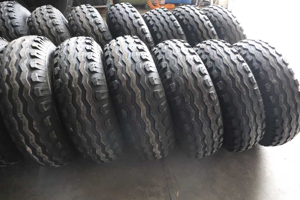 Cauciucuri noi ARMOUR 10.0/75-15.3 cu janta anvelope pentru REMORCA