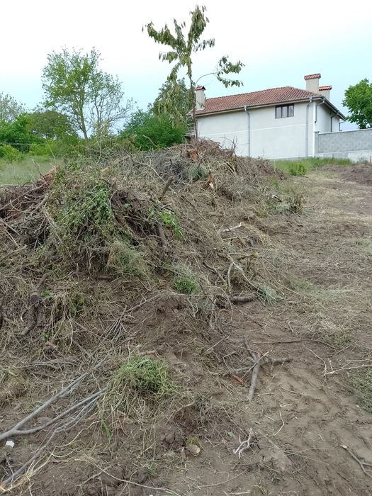 Разчистване,подравняване и ограждане на имоти, парцели