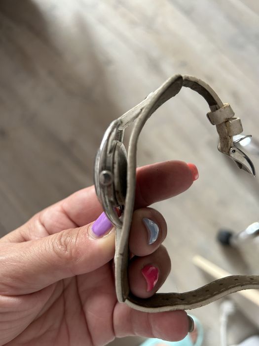 Ceas elegant curea albă