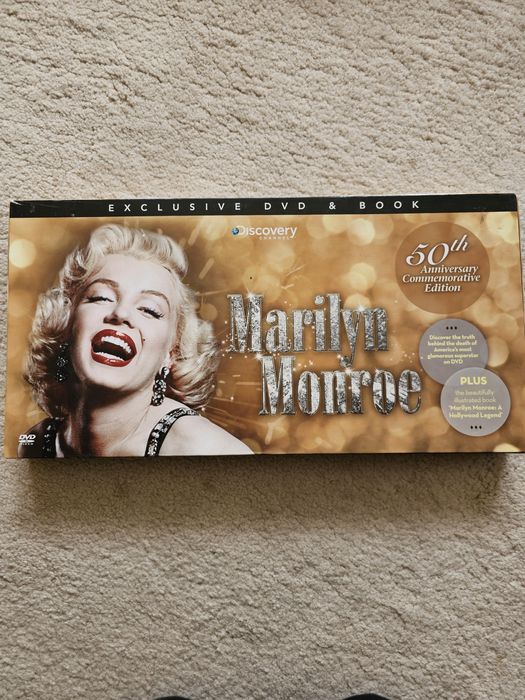 Книга и DVD за MARILYN  MONROE  на Английски език.