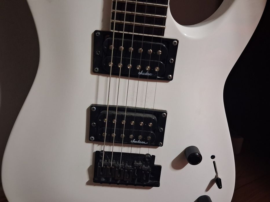 Электрогитара jackson js22