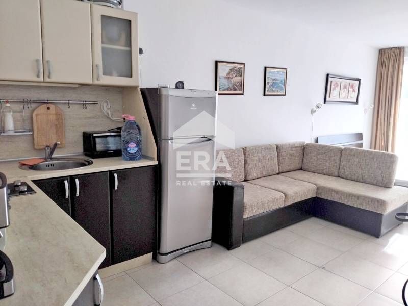 Обзаведено студио под наем