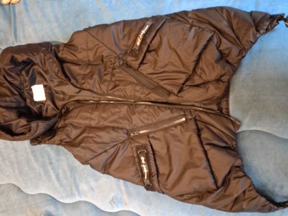 Кожен панталон черен и зелен клин кожен