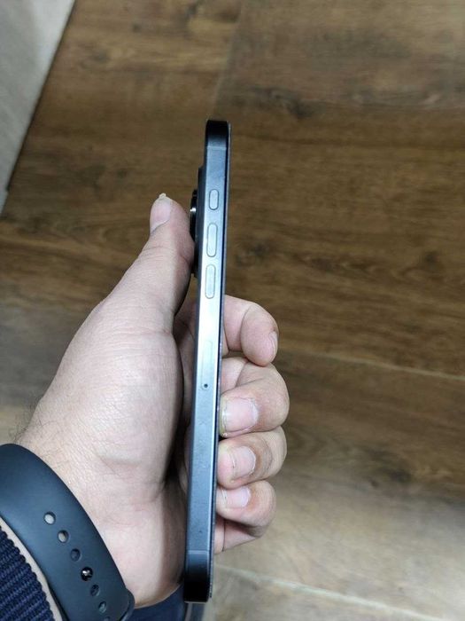 iphone 16 pro max , 94%