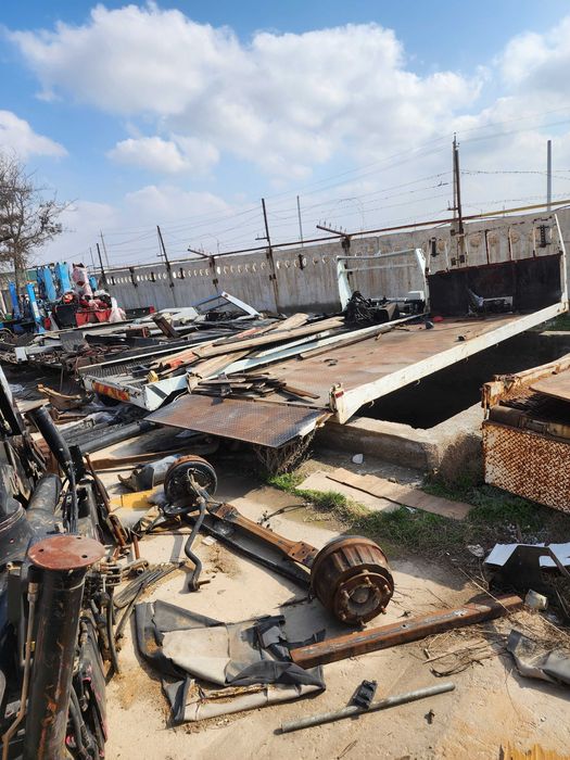 Эвакуатор платформалар сотилади