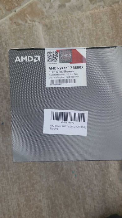 Procesor AMD Ryzen 7 3800X + Cooler Wraith Prism – Nou