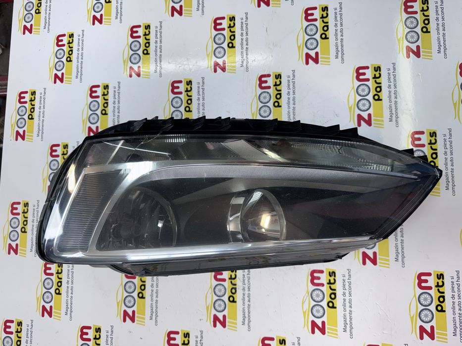 Far stanga halogen VW Jetta 5C non facelift 2011-2016