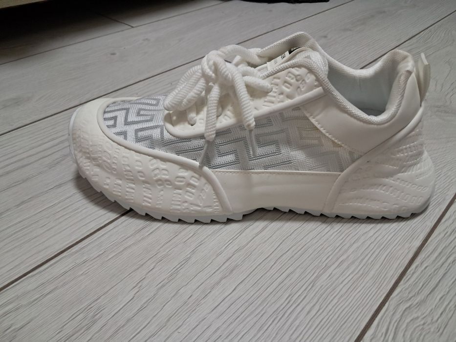 Кроссовки LYXECEK