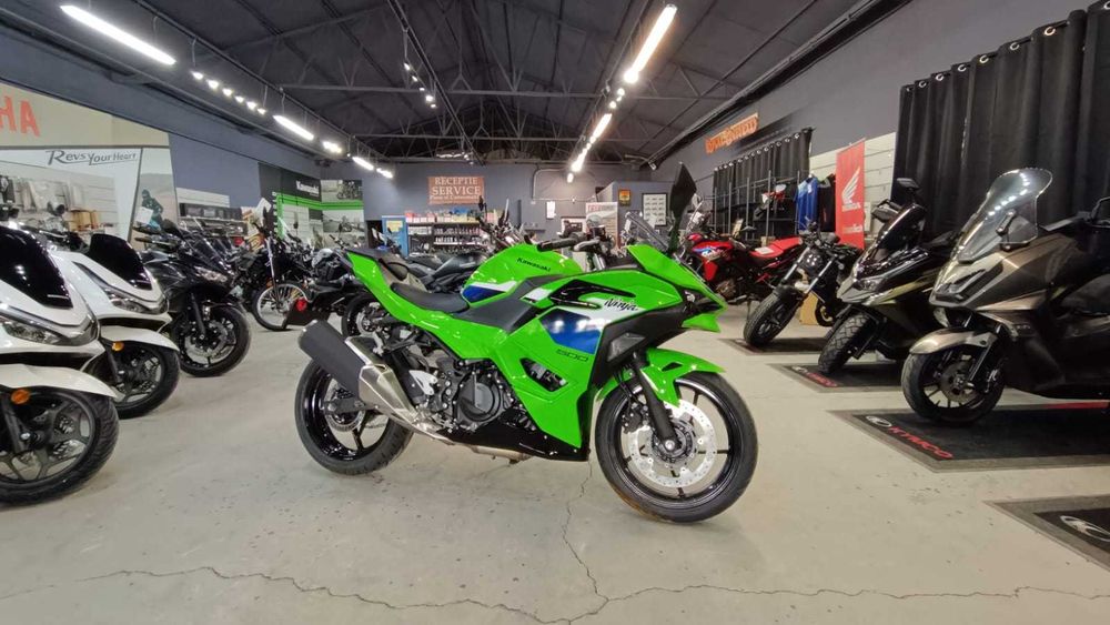 Kawasaki NINJA 500SE - nou 0 km - Kawasaki Constanta by EST BIKE