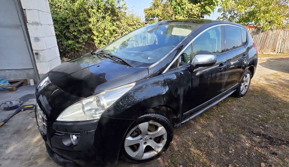 Vând Peugeot 3008