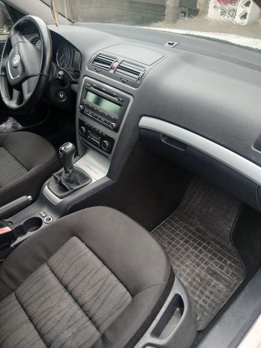 SKODA Octavia 2013 — imagine 4