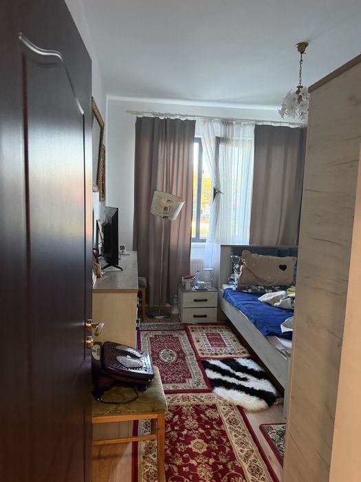 Vand apartament cu doua camere Rosu,  Chiajna langa padure