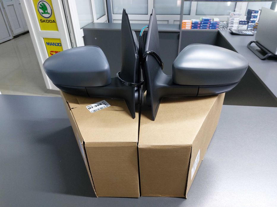 Зеркало Volkswagen Polo