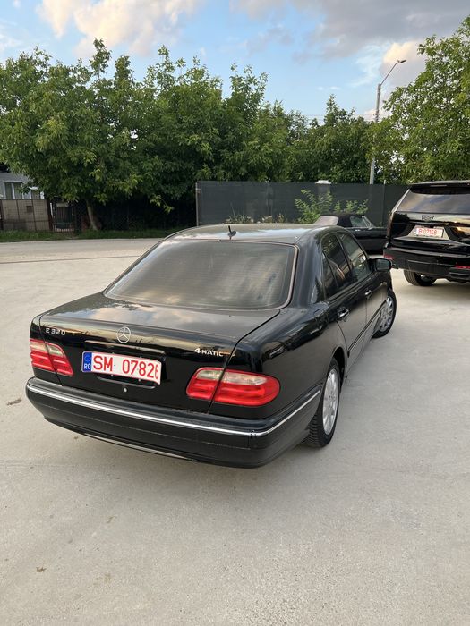 MERCEDES-BENZ E-Class 2000 — imagine 4