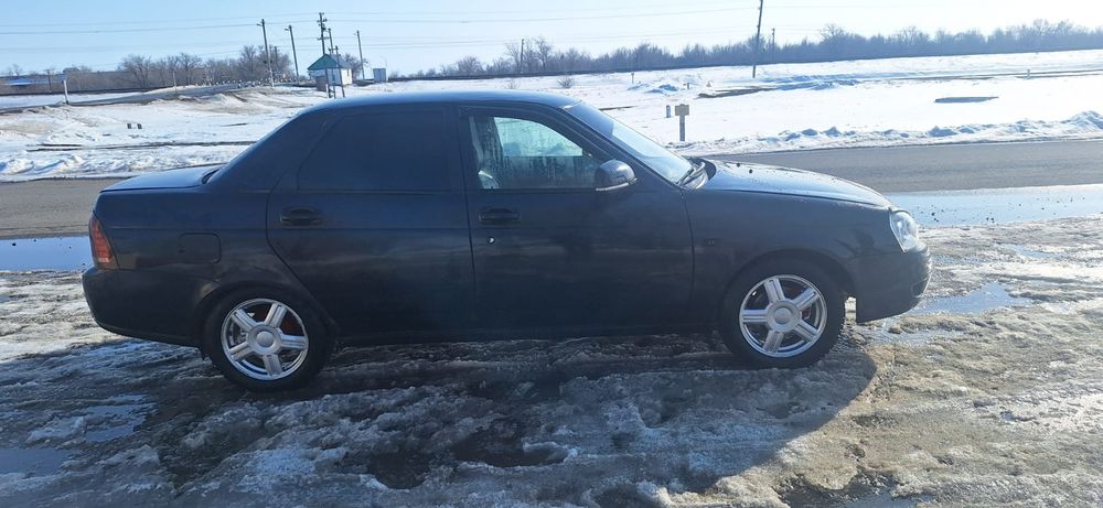 Продам приору на полном ходу