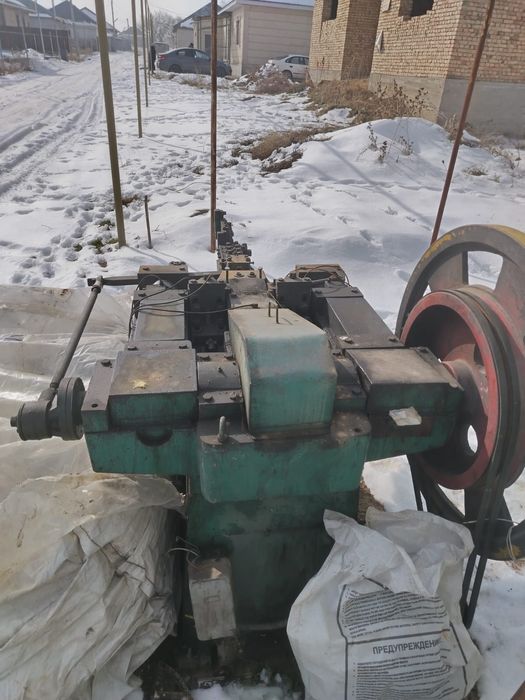 Продоется станок для гвозди марка Z94-3c