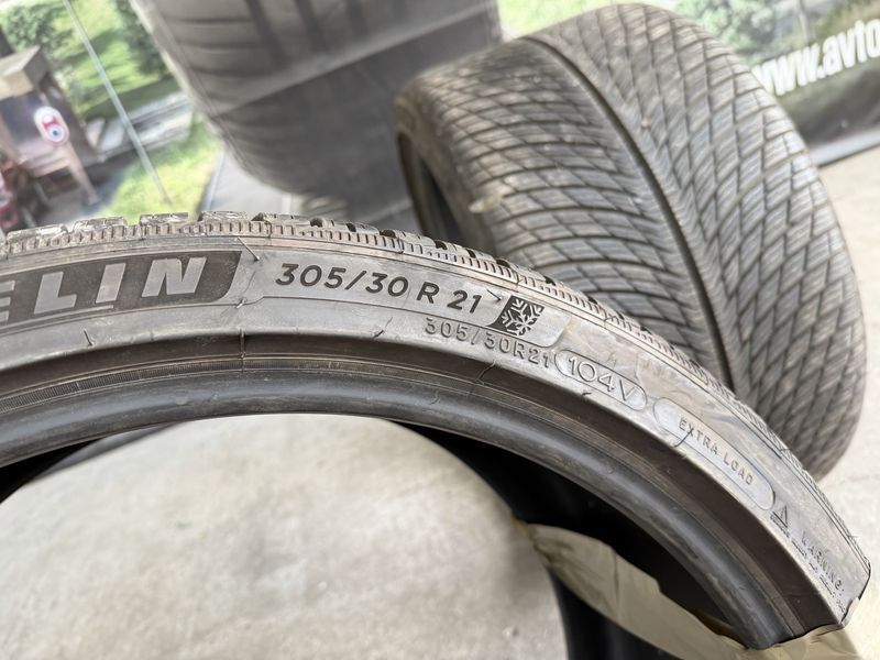305/30/21 MICHELIN 2бр