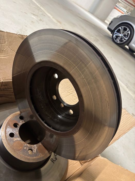 Спирачни дискове 324mm TRW от BMW 530D