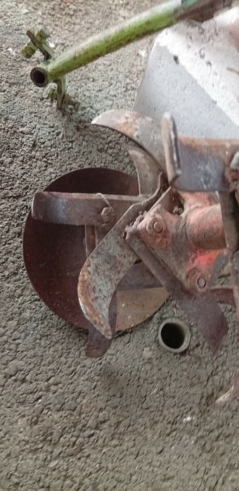 Продавам мотички за сръбски мотокултиватор