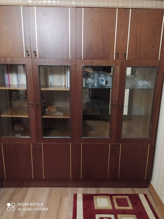 Стенка в гостиную