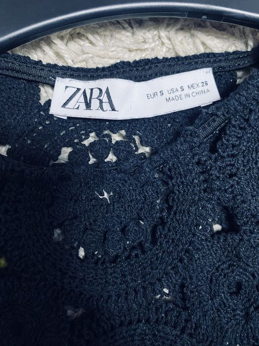 Bluza neagra ZARA, marimea S