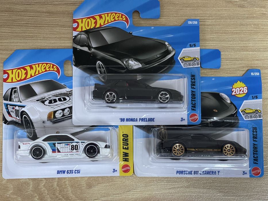 Hot Wheels BMW 635 CSI; Honda 98’ Prelude; Porsche 911