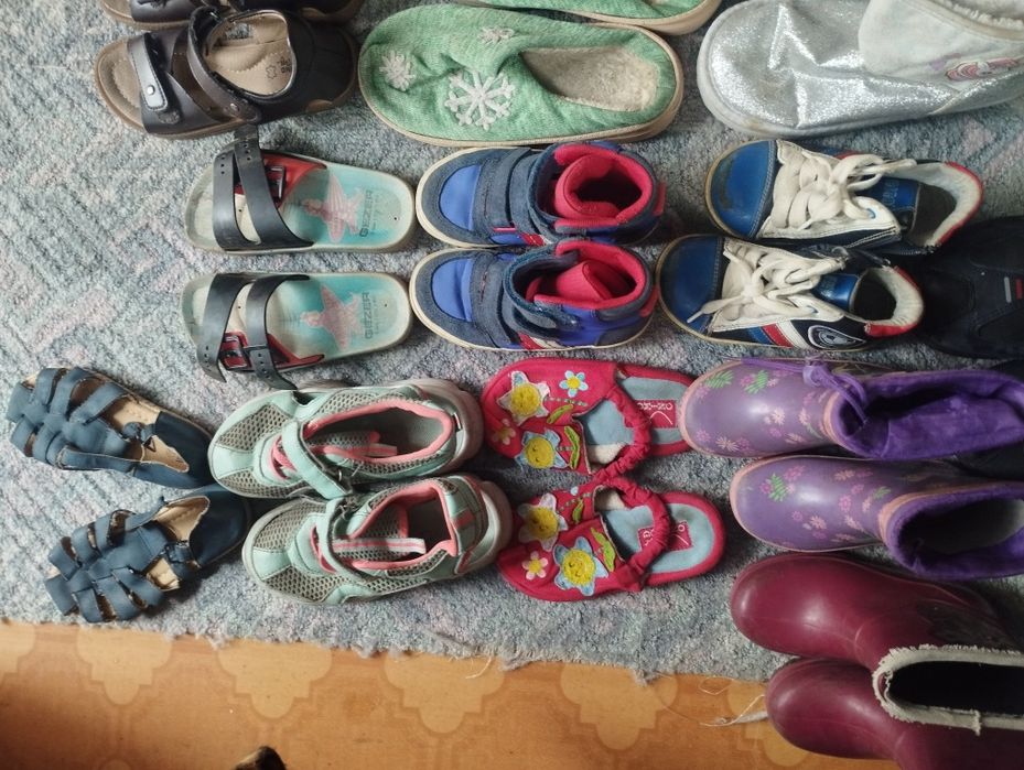 Обувь детская даром
