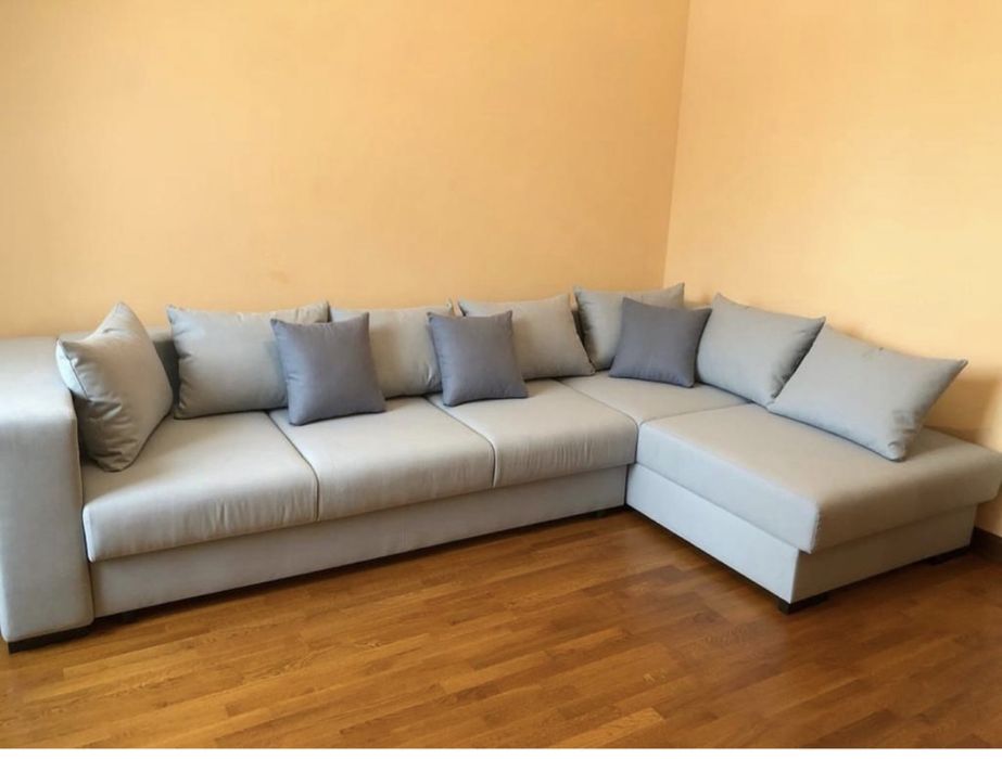 Продам диван Плаза