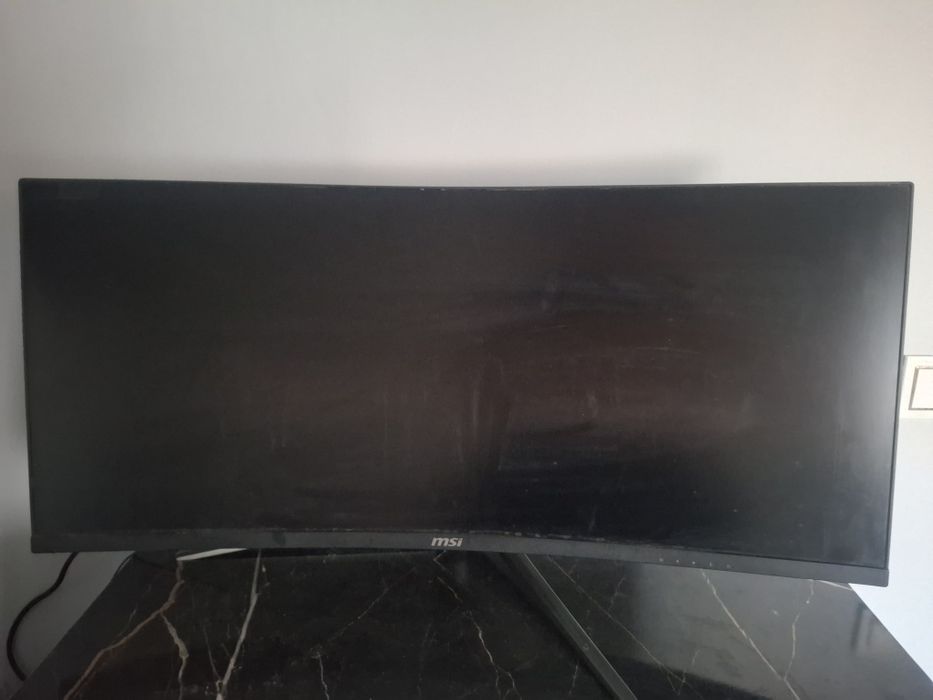 Изогнутый игровой монитор 34" MSI Optix MAG342CQRV (21:9, 100Hz)