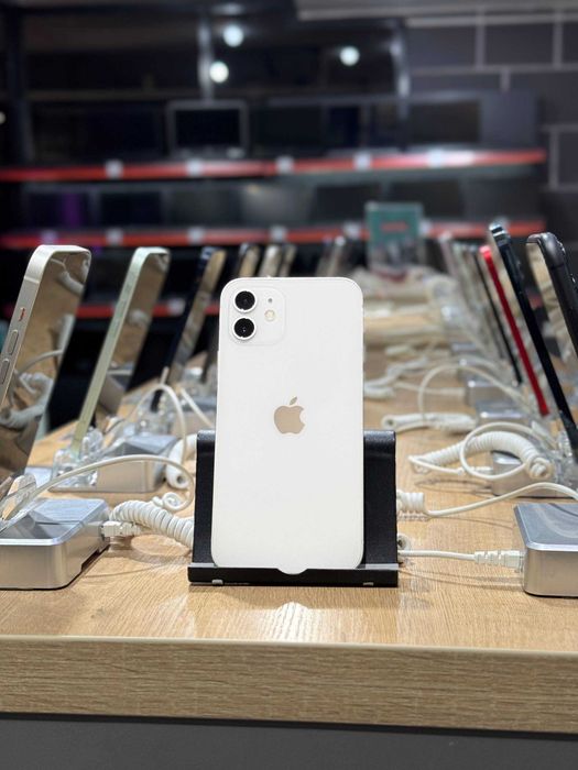 Телефон iPhone 12 128Gb / Айфон 12 128Гб 79%