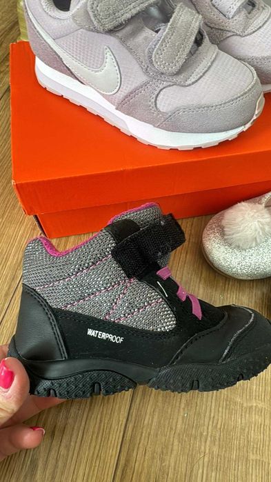 Ботушки Мини Маус H&M,26ти номер/ Crocs-24, Geox-24