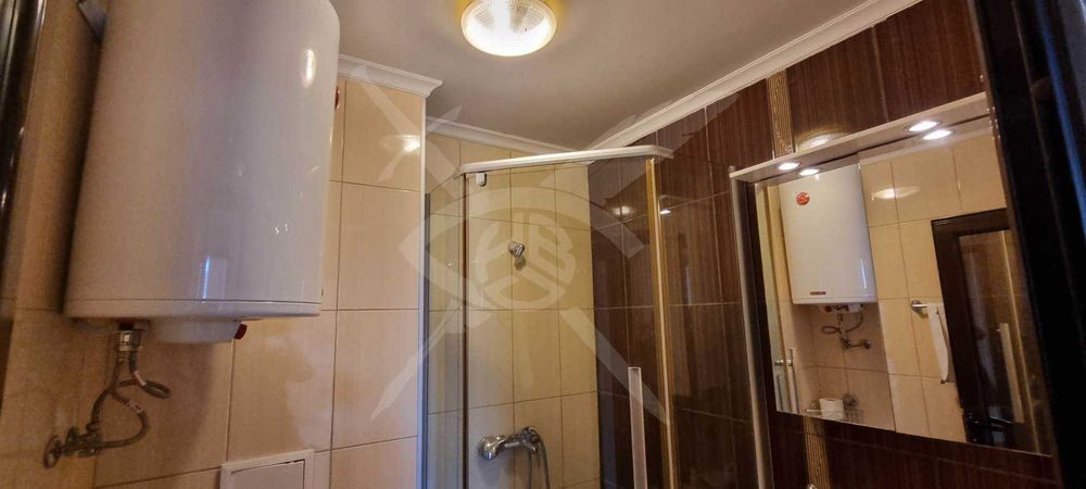 Тристаен апартамент в Елените, Бургас