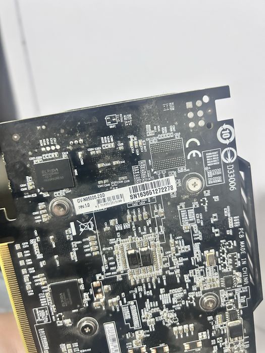 Placa video nvidia 950