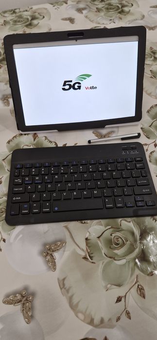 Планшет с клавиатурой