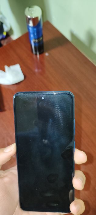 Redmi Note 11 ( Ko'k rangi, xolati ideal 128+6)