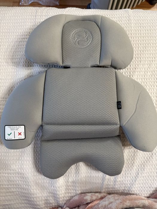 Cybex Gold Мека подложка за стол за кола Sirona G-line Grey