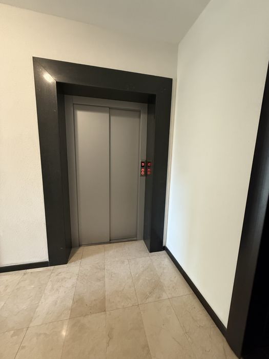 Продава се Тристаен апартамент в Варна, Бриз - 100 кв.м за 15 €/кв.м - Снимка #16