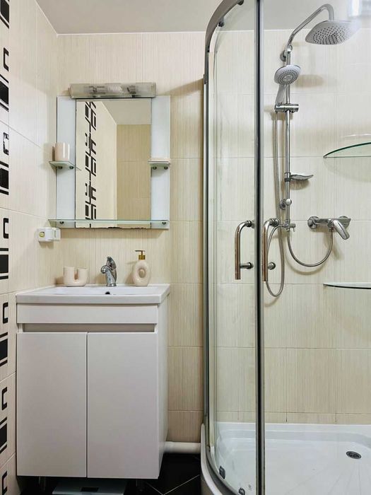 Дава се под наем Двустаен апартамент в София, Хаджи Димитър - 56 кв.м за 350 € - Снимка #1